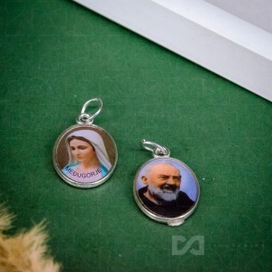Medaljica Gospa/sv.Padre...