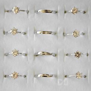 Prsten - s kamenčićem,... 2